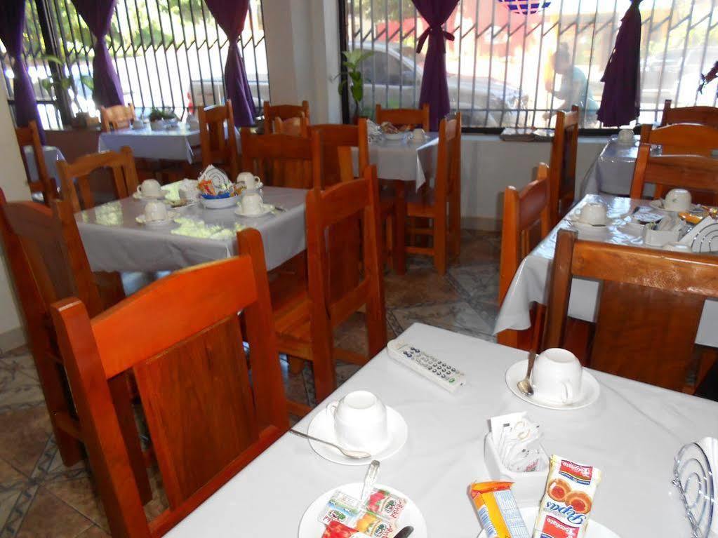 La Familia Hotel Puerto Iguazú Dış mekan fotoğraf